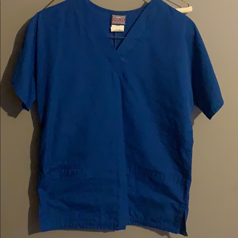 Cherokee scrub top